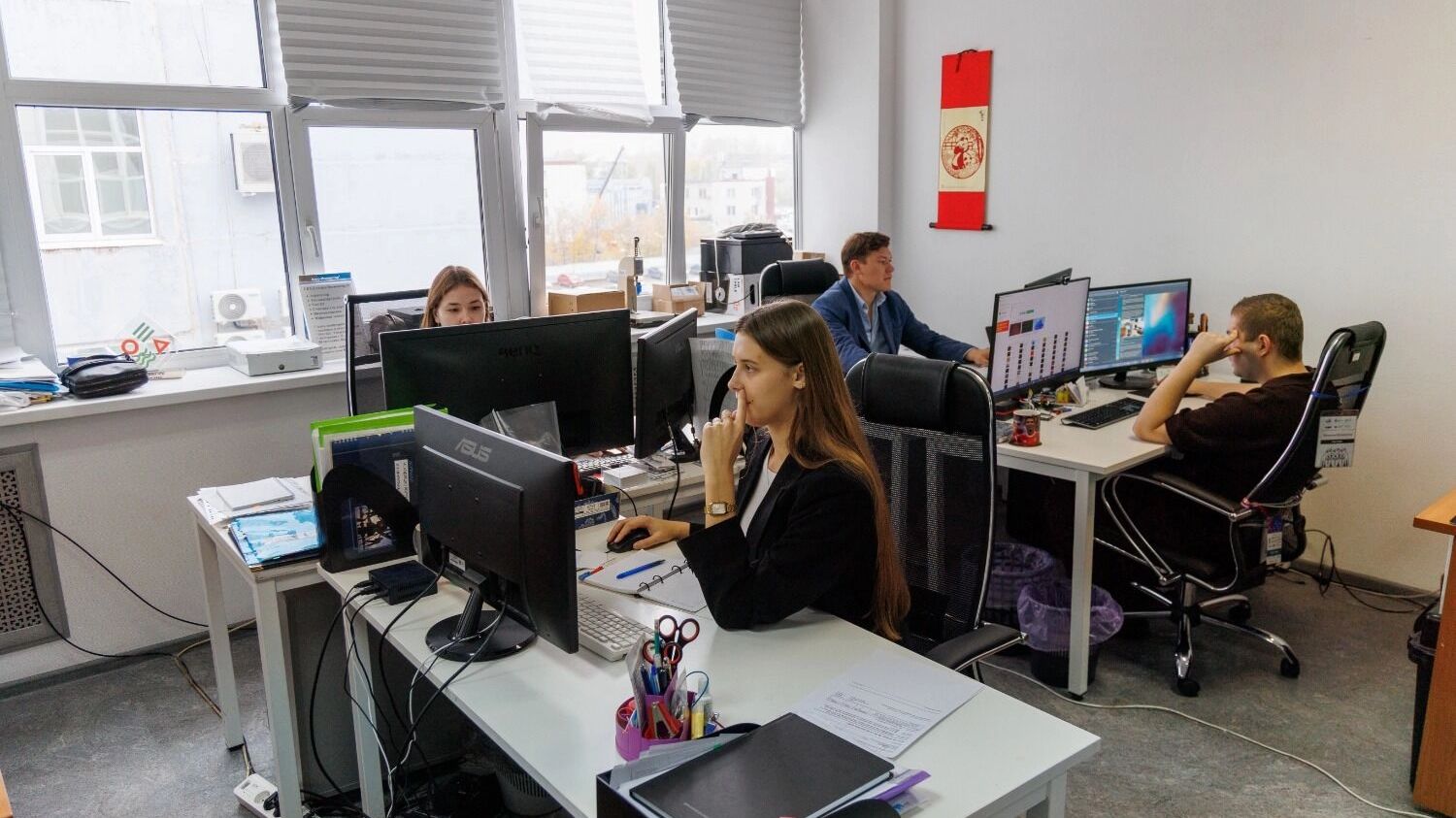 Рабочие места специалистов компании «Градиент»